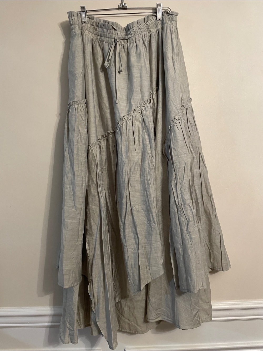 Scarlet Darkness Women’s Renaissance Maxi Skirt Gray Tiered Ruffle Size XL - Picture 2 of 8
